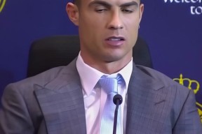 关于波尔图连续五场破门，C罗主帅直言：这小子挡不住！的信息-乐动体育下载